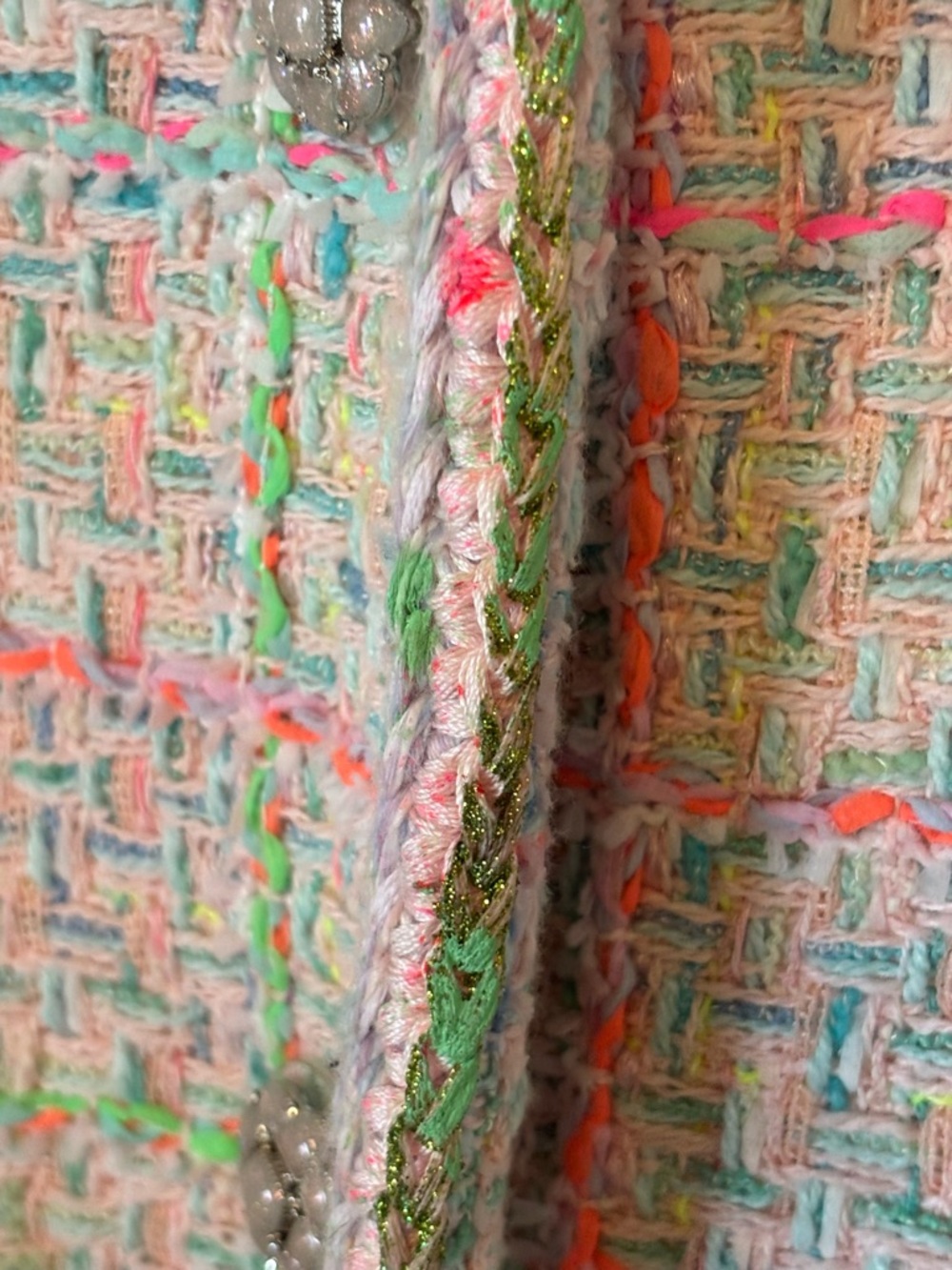EUC CHANEL 2024 Pastel Tweed Evening Jacket in Pink, Green & Cream size 40/US 8 - Picture 8 of 16